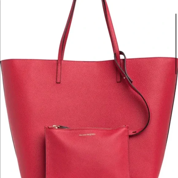 Alexander McQueen Bags Skull Pebbled Leather Shopper Tote